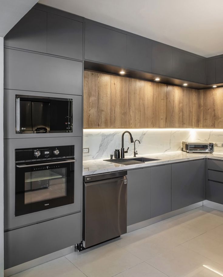 Laminate Panel ULTRAPAN - Seal Grey Matte Ultra-X